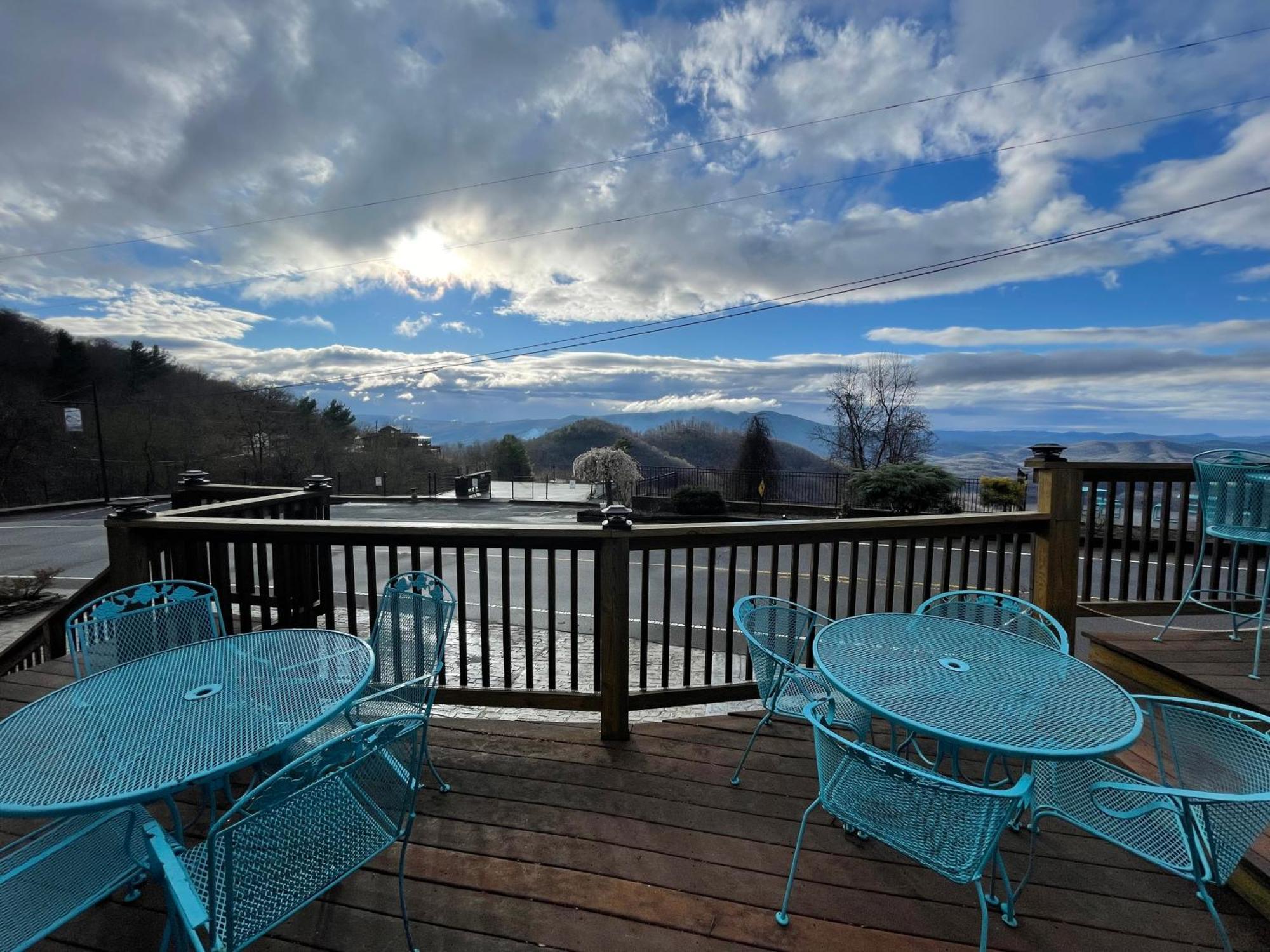Skyline Village Inn Spruce Pine Esterno foto