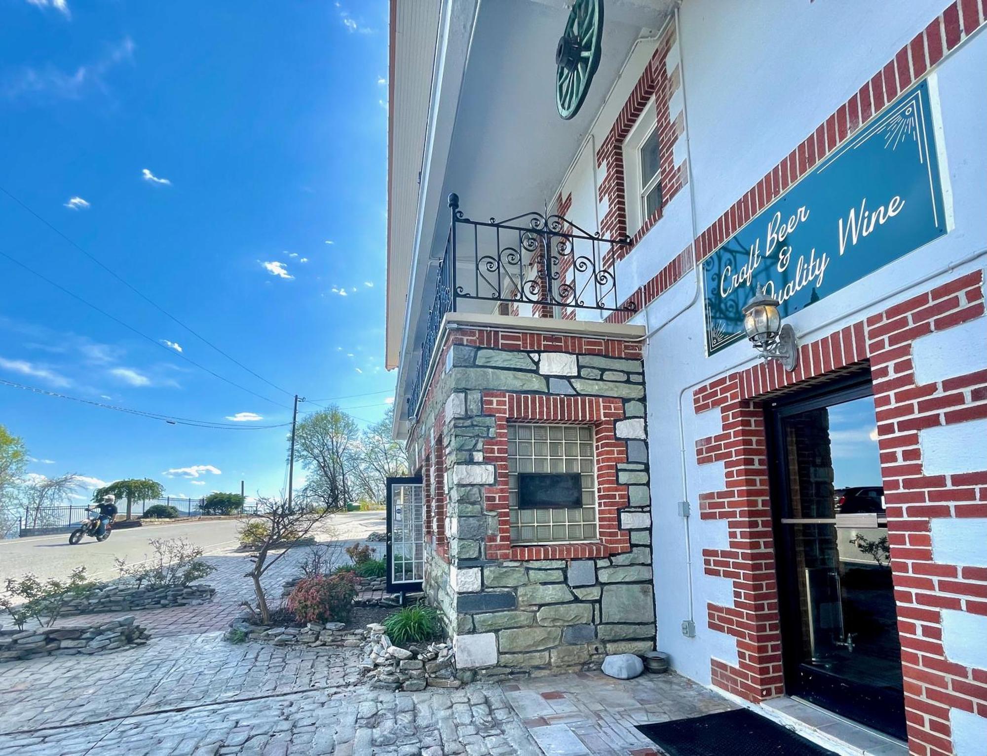Skyline Village Inn Spruce Pine Esterno foto