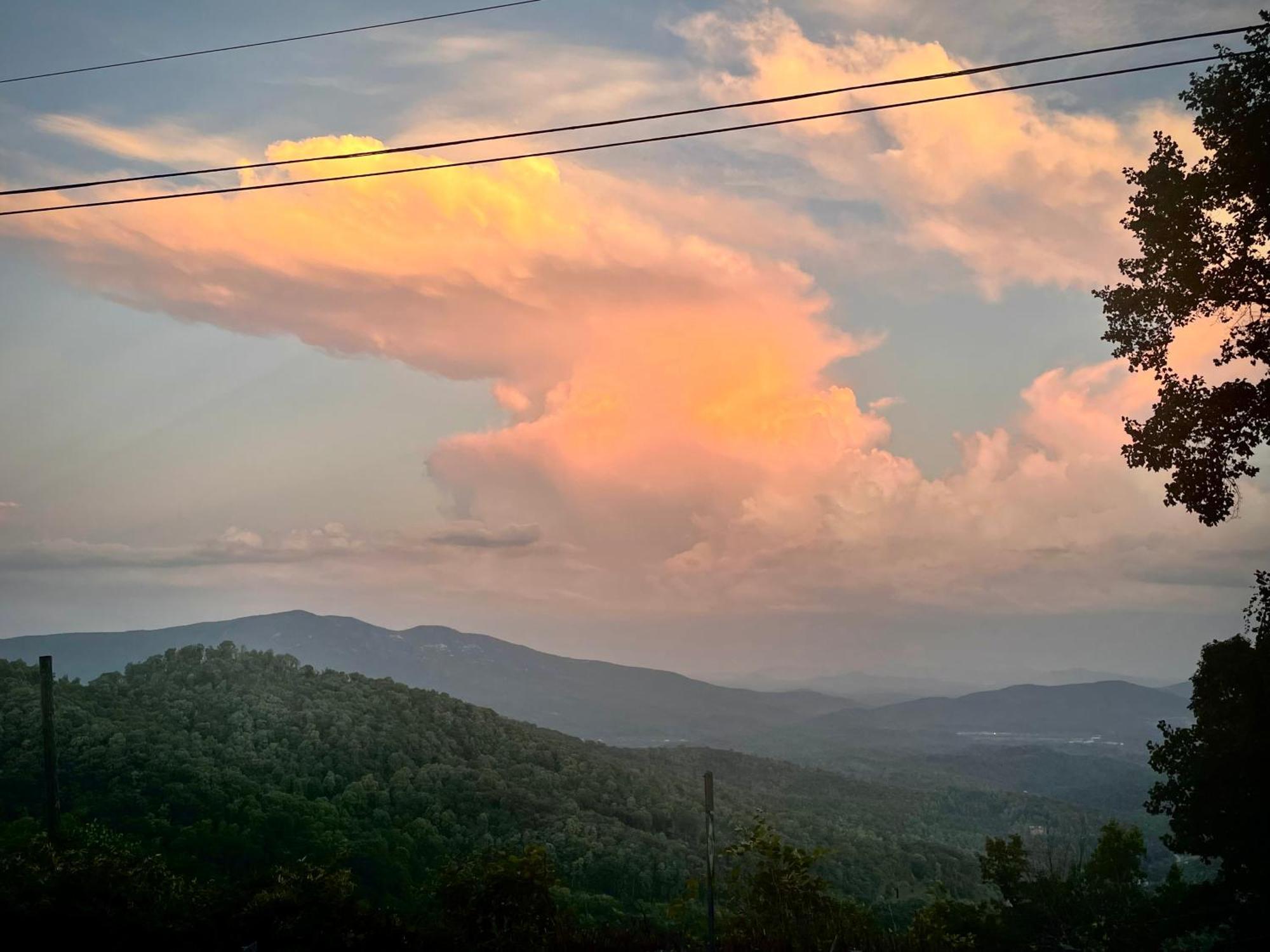 Skyline Village Inn Spruce Pine Esterno foto