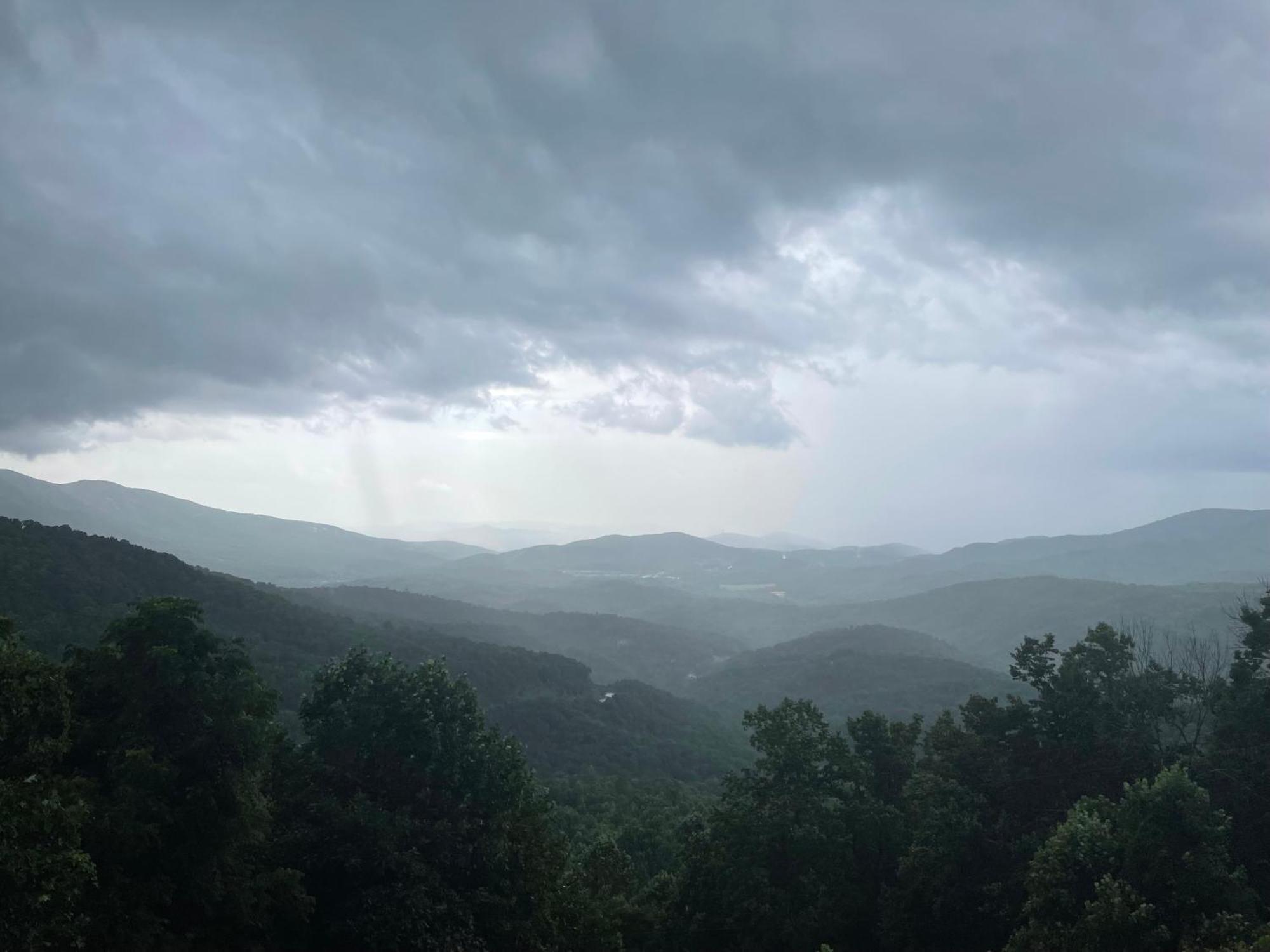 Skyline Village Inn Spruce Pine Esterno foto