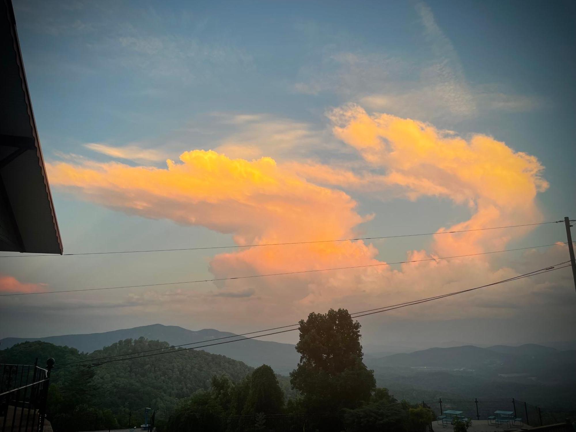 Skyline Village Inn Spruce Pine Esterno foto